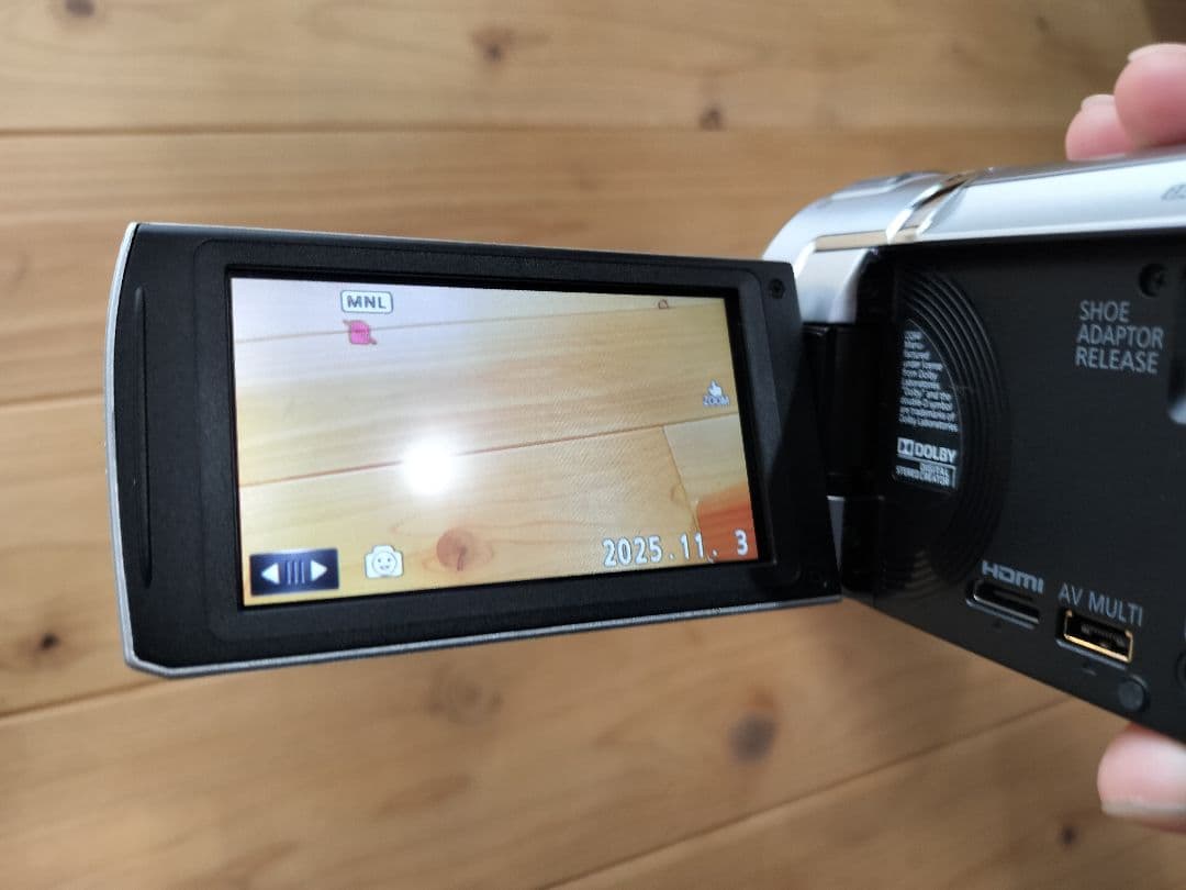 Panasonic HC-V600M ビデオカメラ 本体　美品