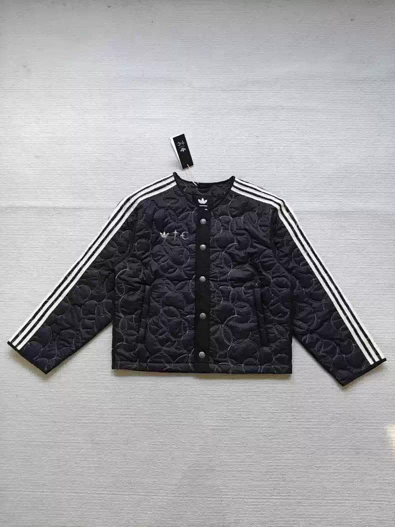 adidas キルティングジャケット 黒