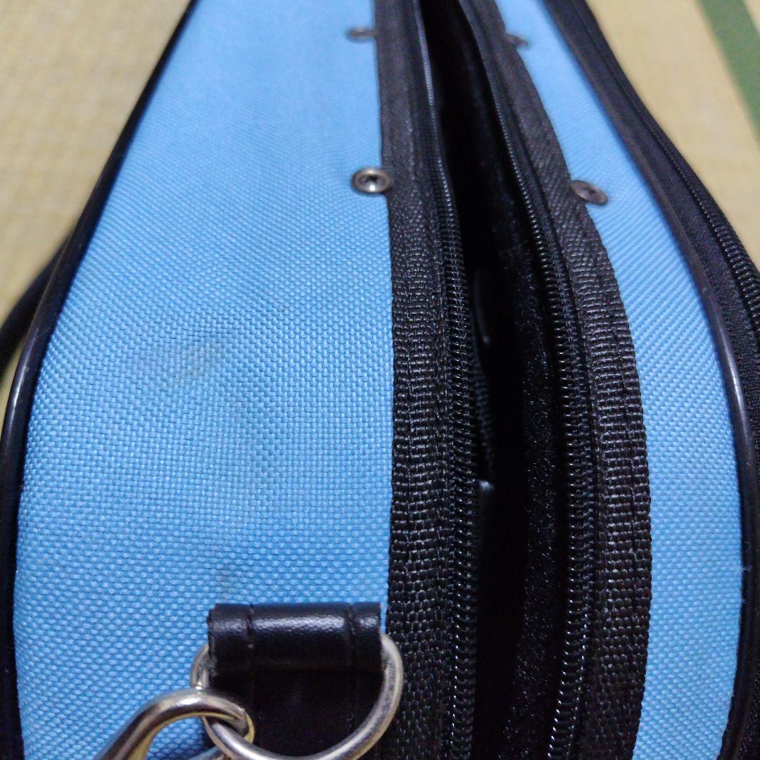 バイオリン本体　1/2サイズとバイオリンケース 軽量ライトブルー、弓付、肩当て付