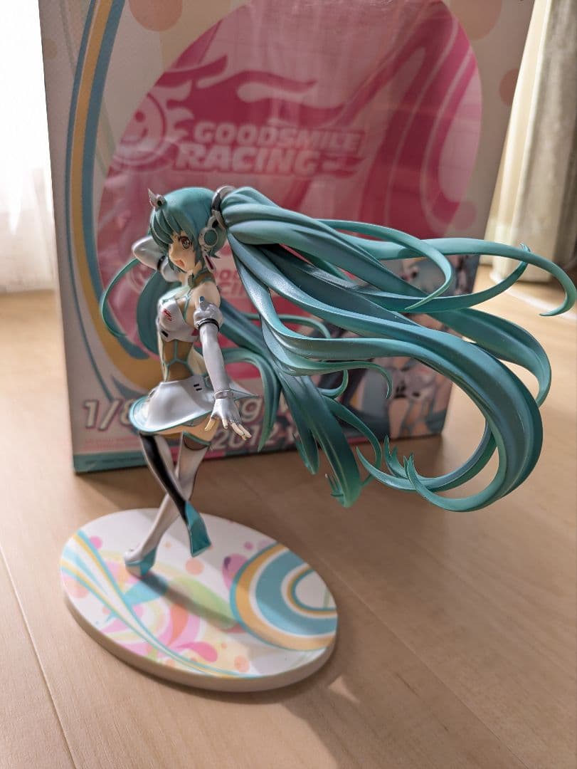 1/8 Racing Miku 2012 フィギュア　レーシングミク　初音ミク