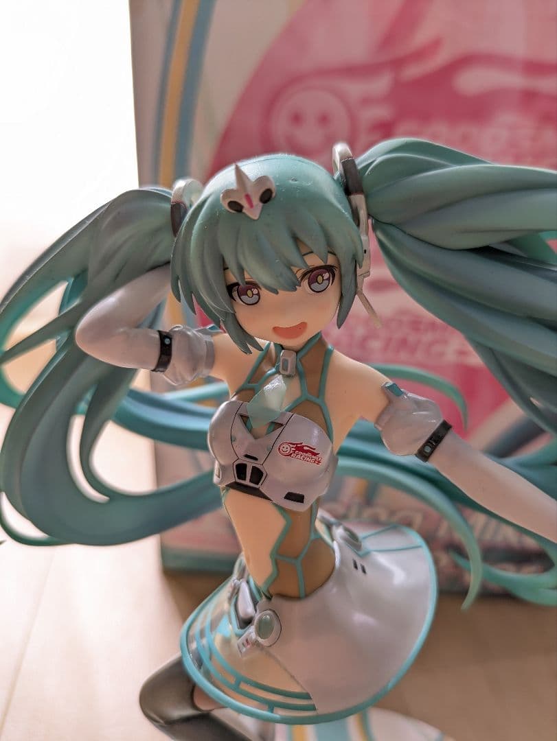 1/8 Racing Miku 2012 フィギュア　レーシングミク　初音ミク