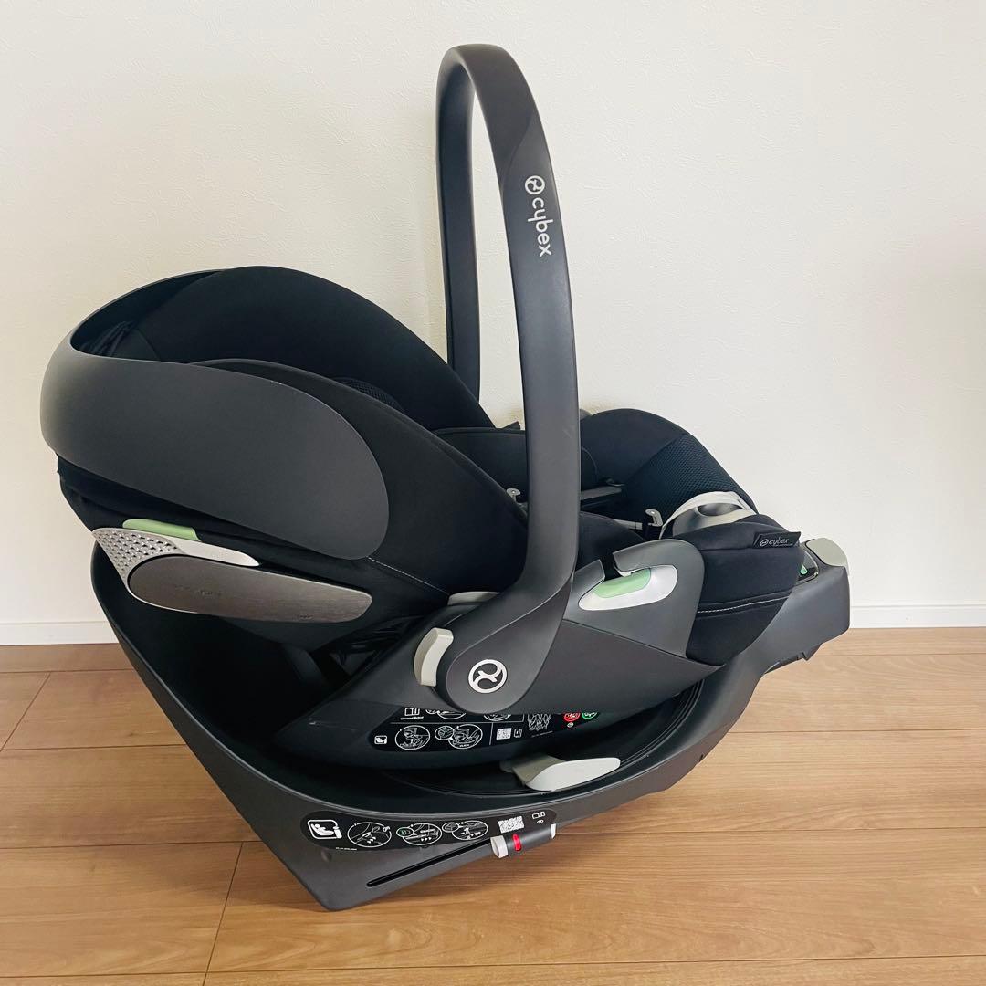 サイベックスチャイルドシート　cloud Ti-size base T