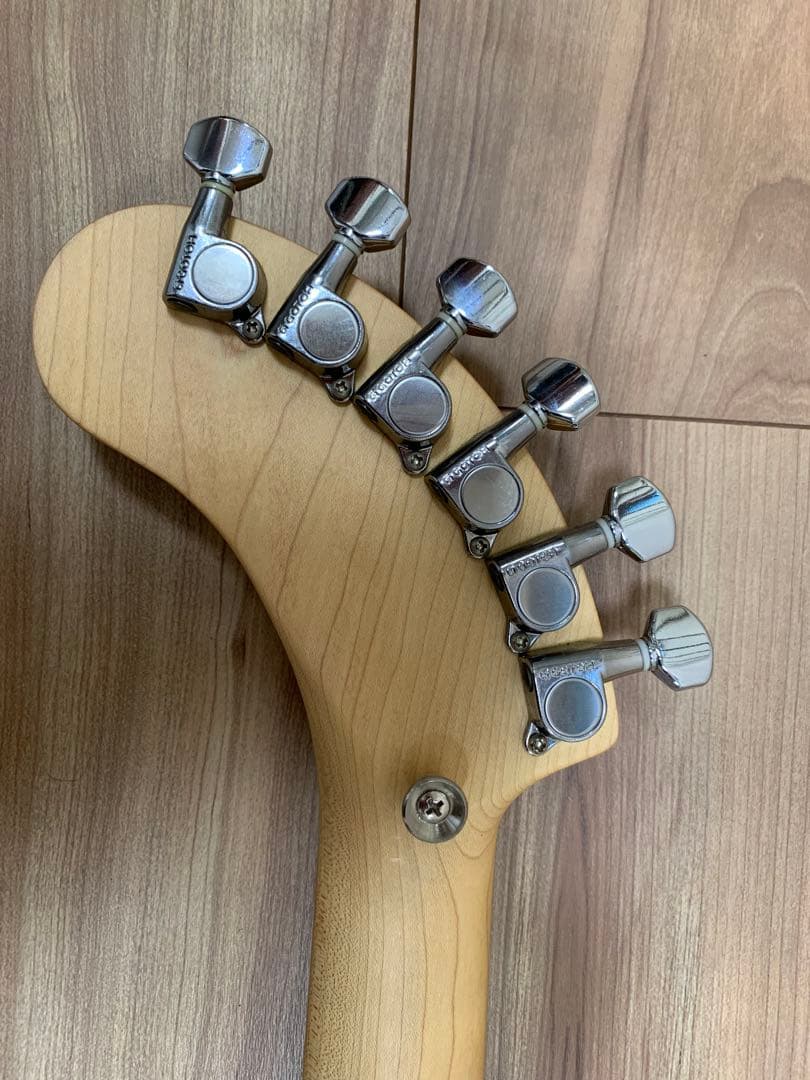 【超美品】FERNANDES ZO-3 グリーン アンプ内蔵ミニギター