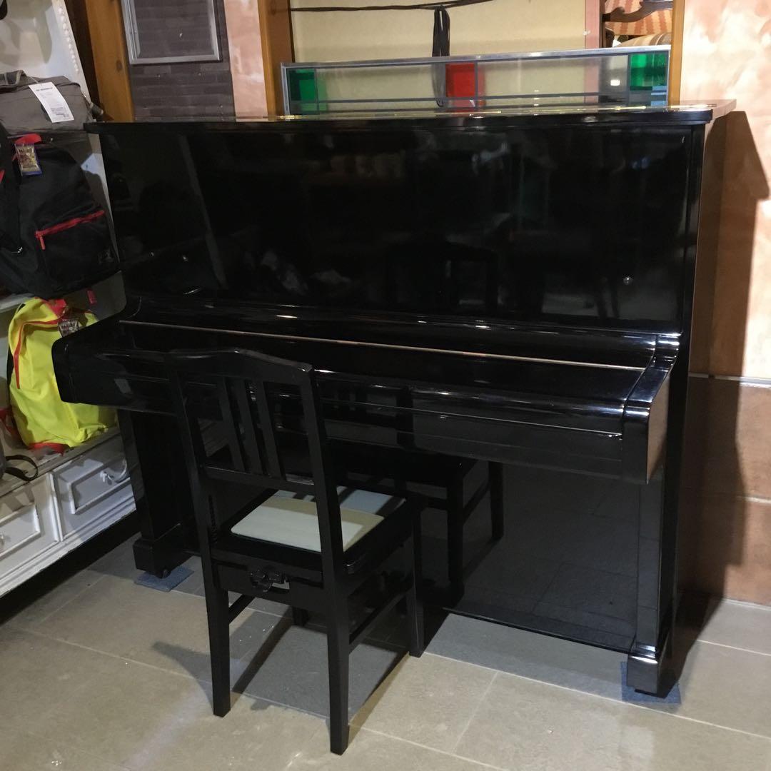 新春還元セール▼YAMAHA　アップライトピアノ　名器　NoU2　鍵盤