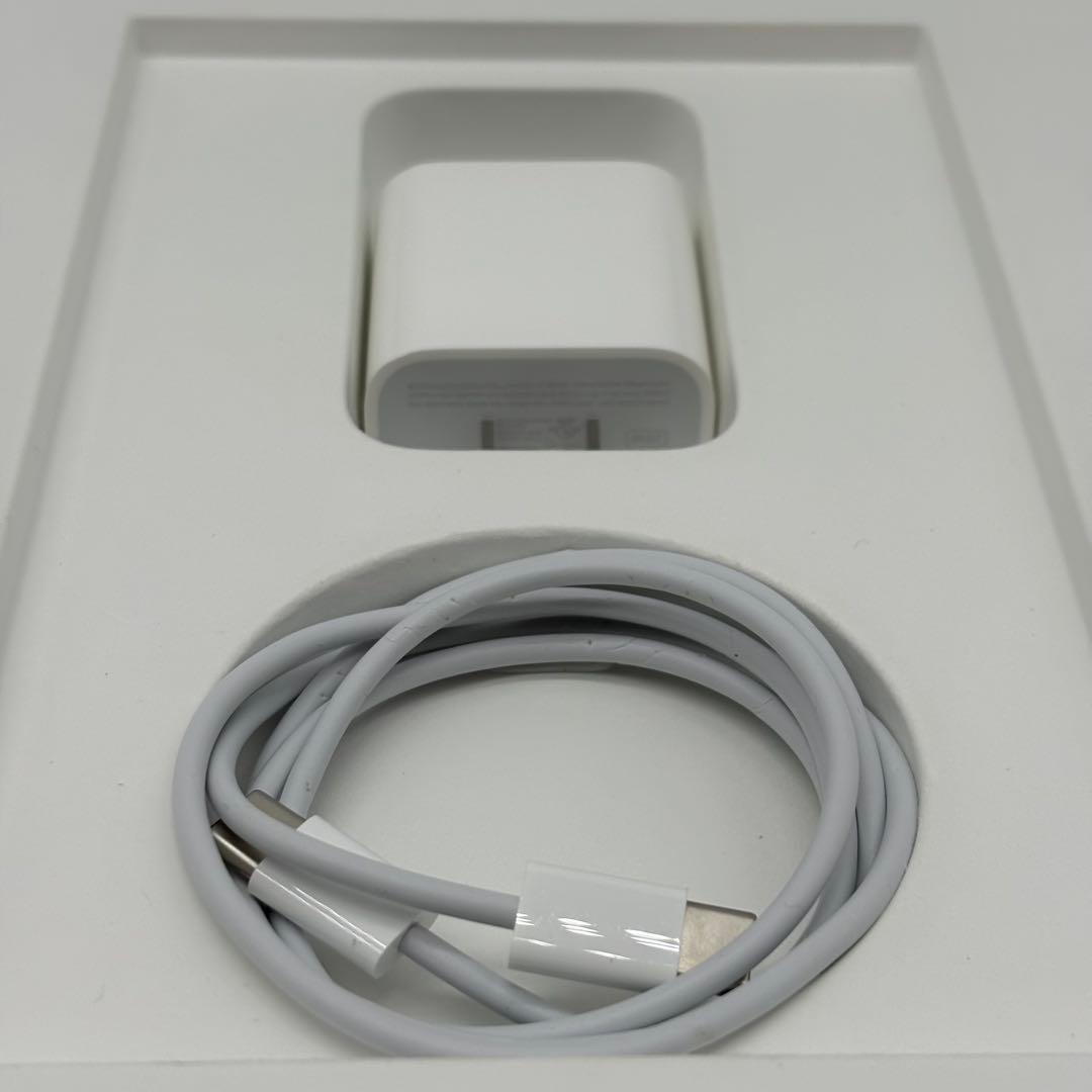 【美品】iPad Air 第5世代 Wi-Fi 256GB スペースグレイ