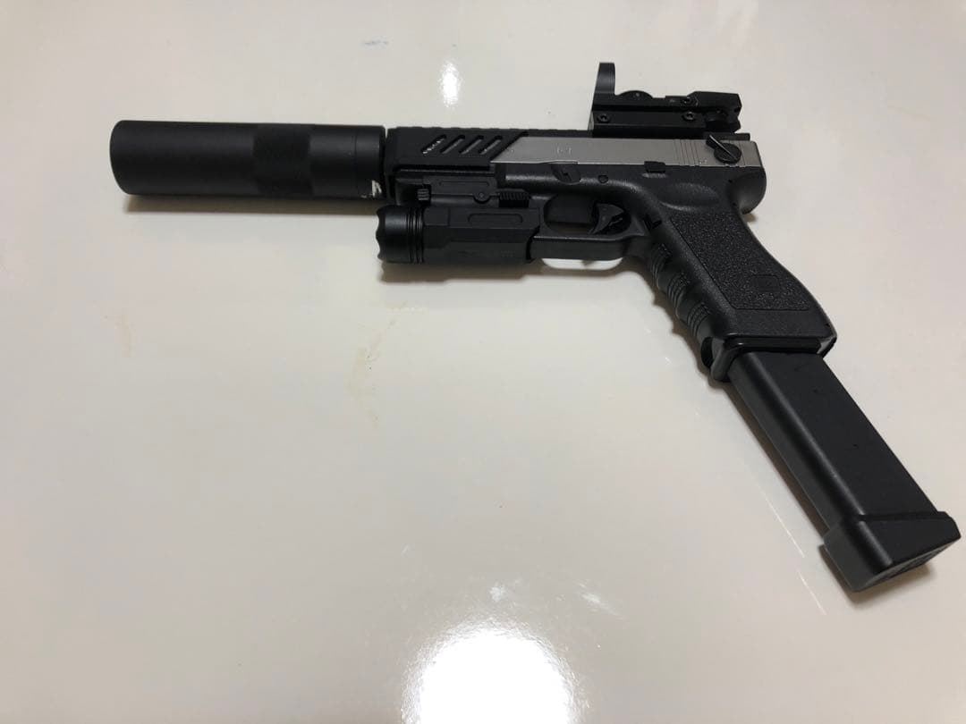 サプレッサー付き電動ガン