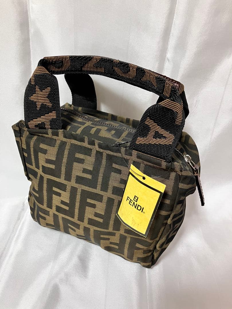 FENDI フェンディ人気 ズッカ柄 ハンドバッグ