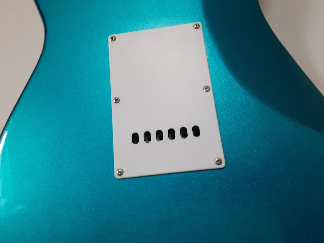 メルカリ便　photogenic フォトジェニック　現行タイプ　エレキギター