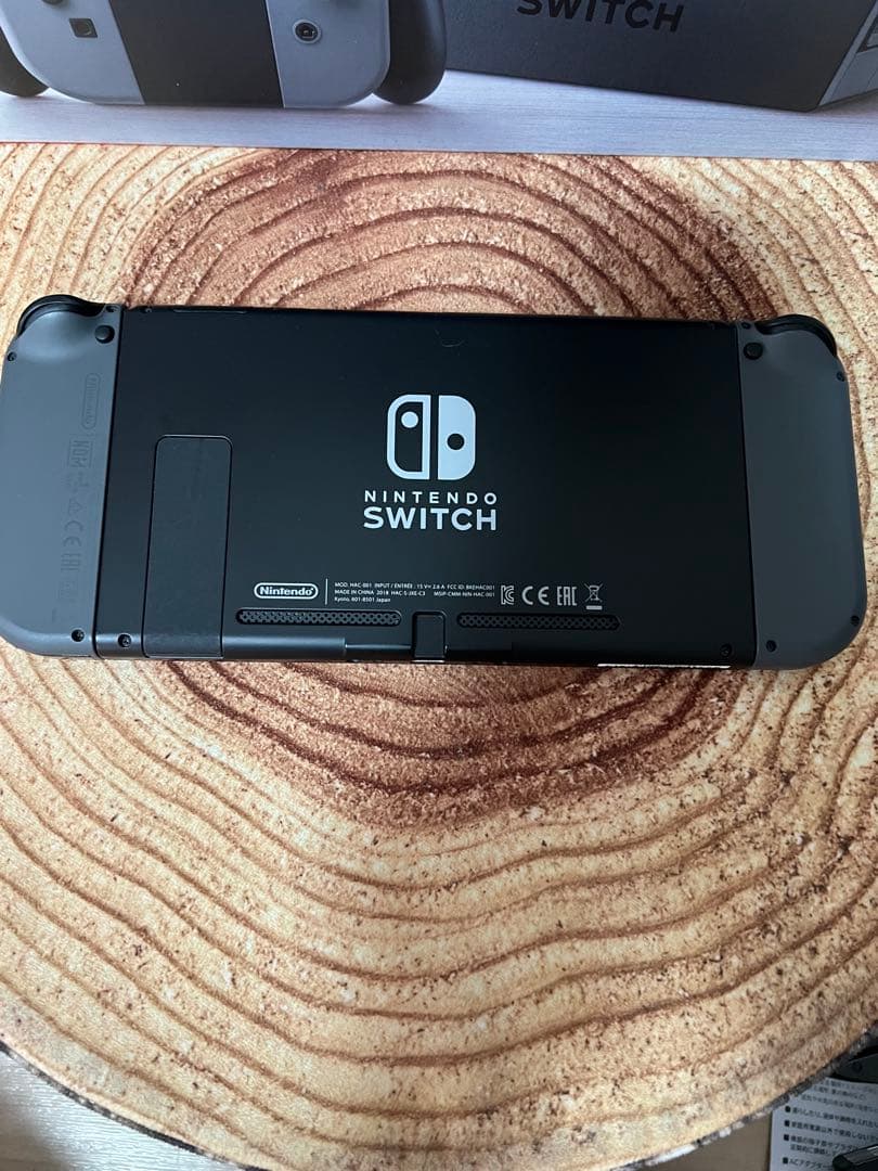 Nintendo Switch ニンテンドースイッチ本体　グレー②