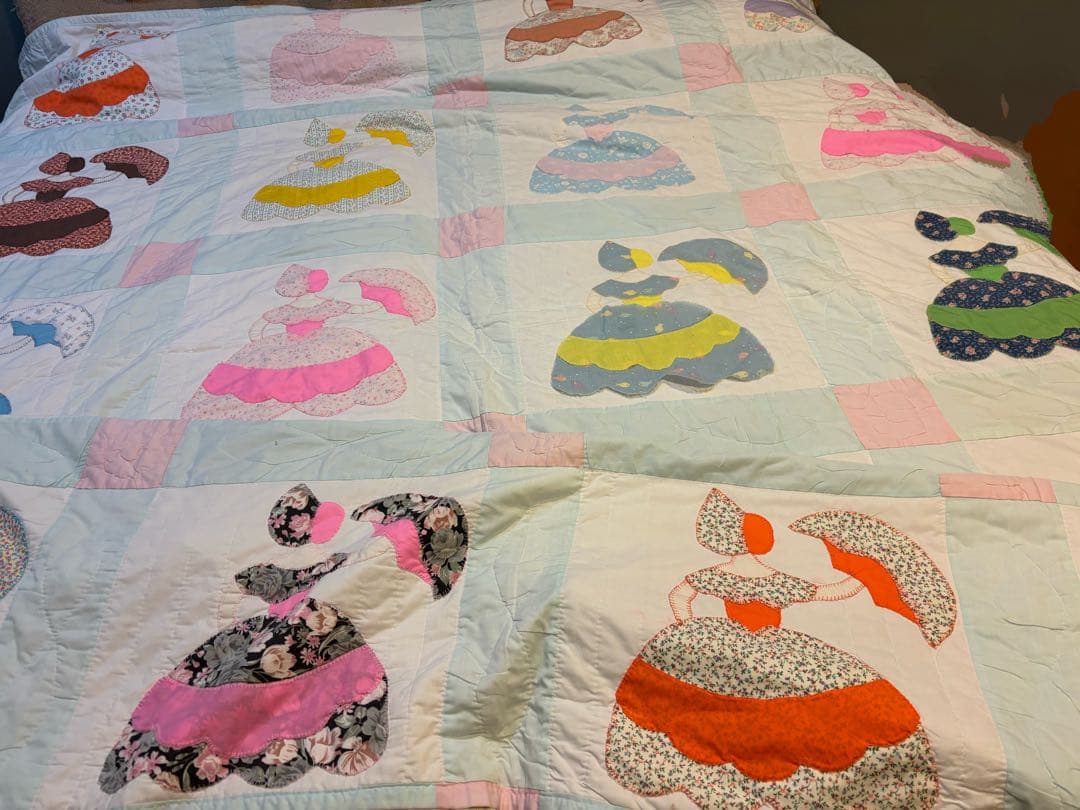 【リメイクにもオススメ】希少　アメリカンヴィンテージキルト　　かなり大きめサイズ