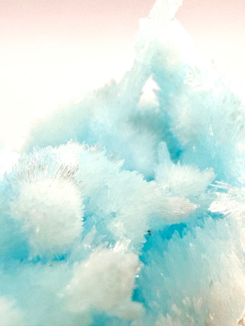 ブルーアラゴナイト　霞石　原石　天然石　鉱物標本　鉱物　石