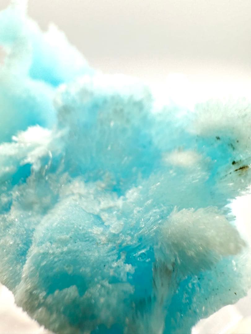 ブルーアラゴナイト　霞石　原石　天然石　鉱物標本　鉱物　石
