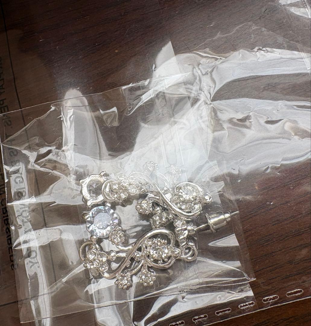 カラードレス ネックレス ピアス 文化祭 卒業式 青 紫 シルバー キラキラ