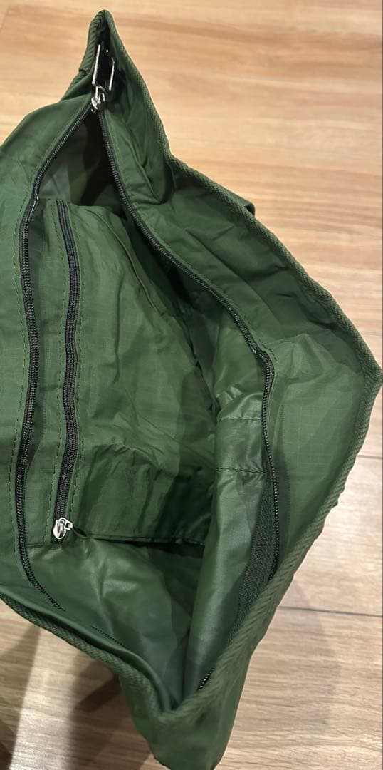 LeSportsac ビンテージ オリーブグリーン 折りたたみ　トラベルバッグ