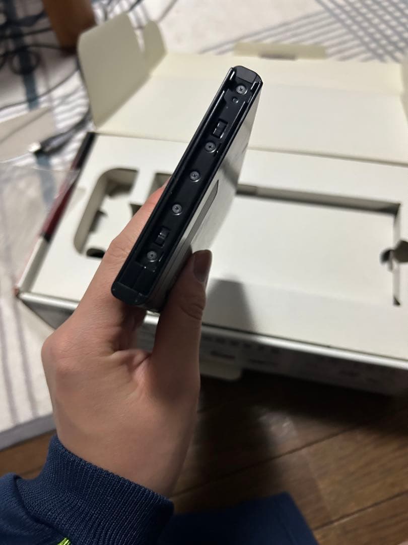 Nintendo Switch 本体 箱付き ジョイコンなし