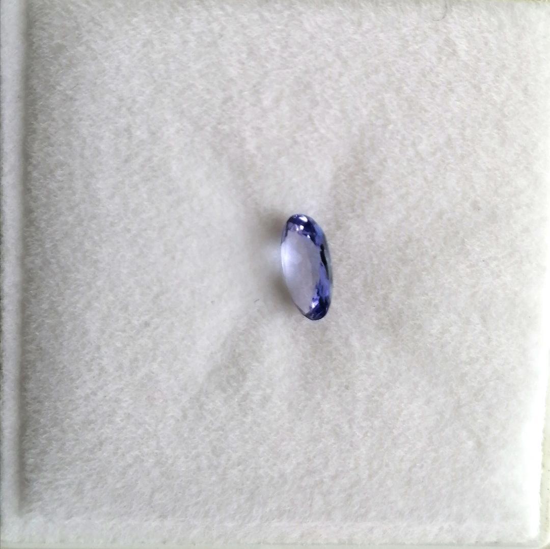 天然タンザナイトオーバル[ML8lI]　ルース　0.61カラット