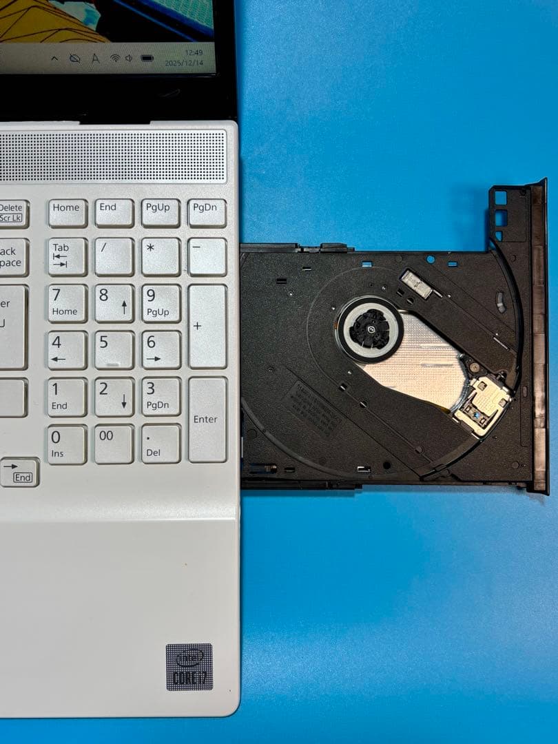 Windowsノート本体 FUJITSU LIFEBOOK AH50/F i7 10510U SSD 2T