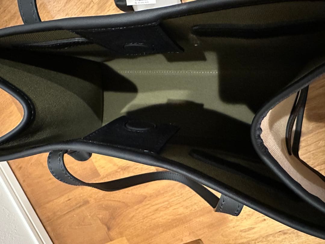 ジャンニキアリーニ　マルッチェラSサイズ　未使用　保存袋付き