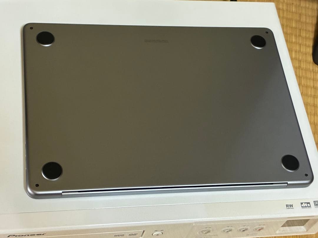 MacBookAir M2 8GB 256GB 13インチ　スペースグレー
