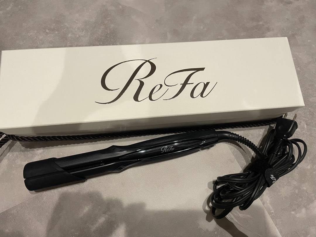 リファ　ストレートヘアアイロン