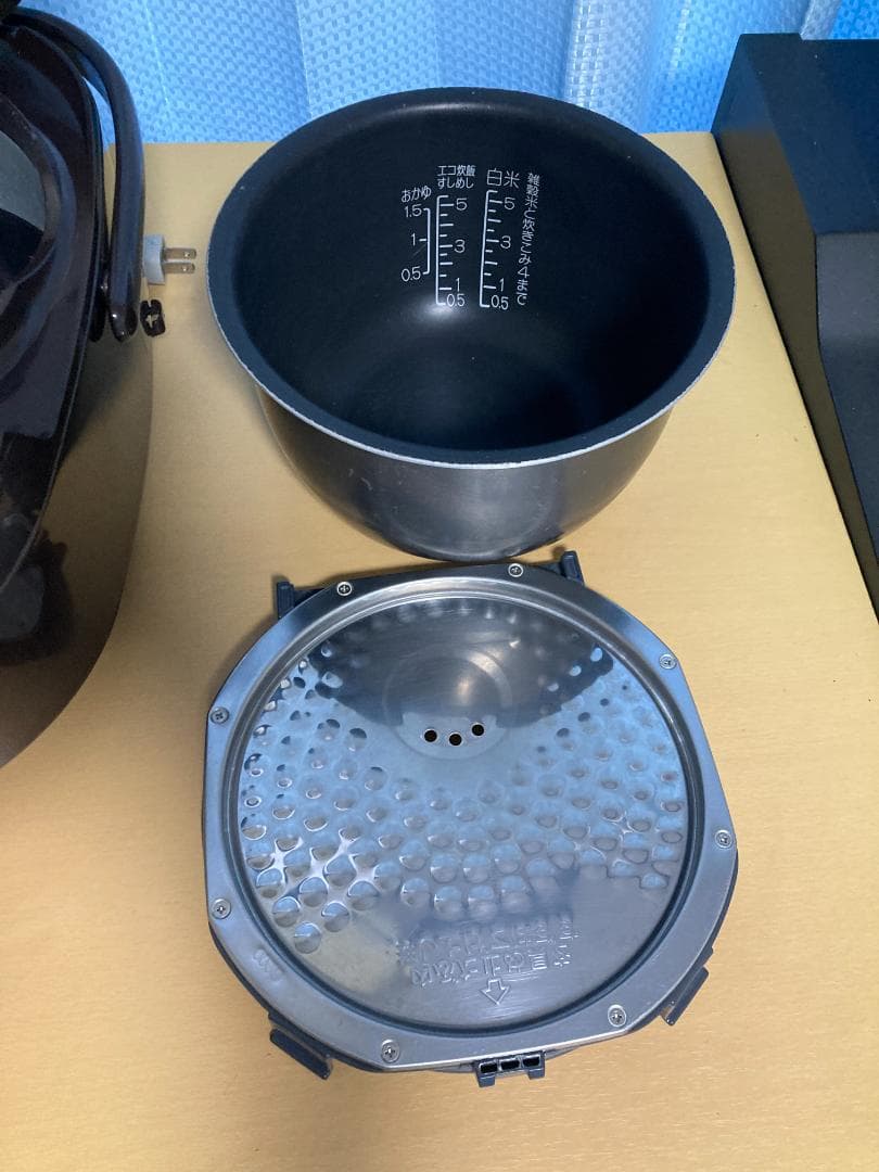 ★★★ 象印 NP-VZ10 極め炊き ★5.5 合炊き IH 炊飯器