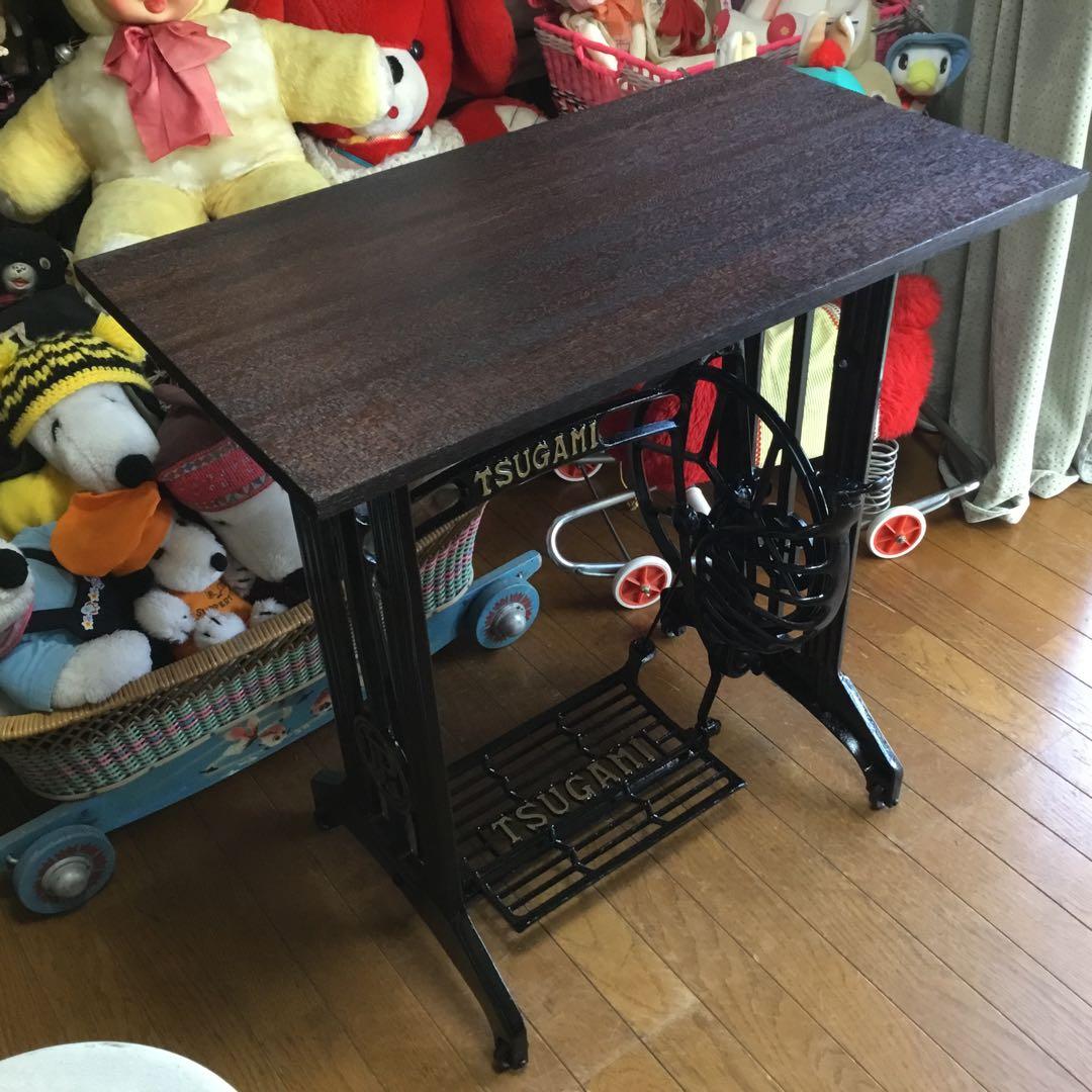 ※アンティーク※TSUGAMI足踏みミシン脚のテーブル　アイアン