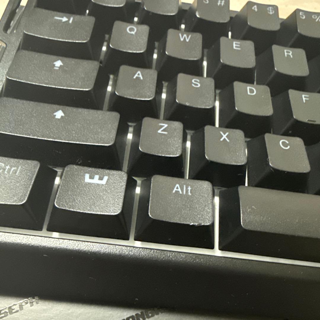 wooting 60he+ ゲーミングキーボード + キーキャップ + ケーブル