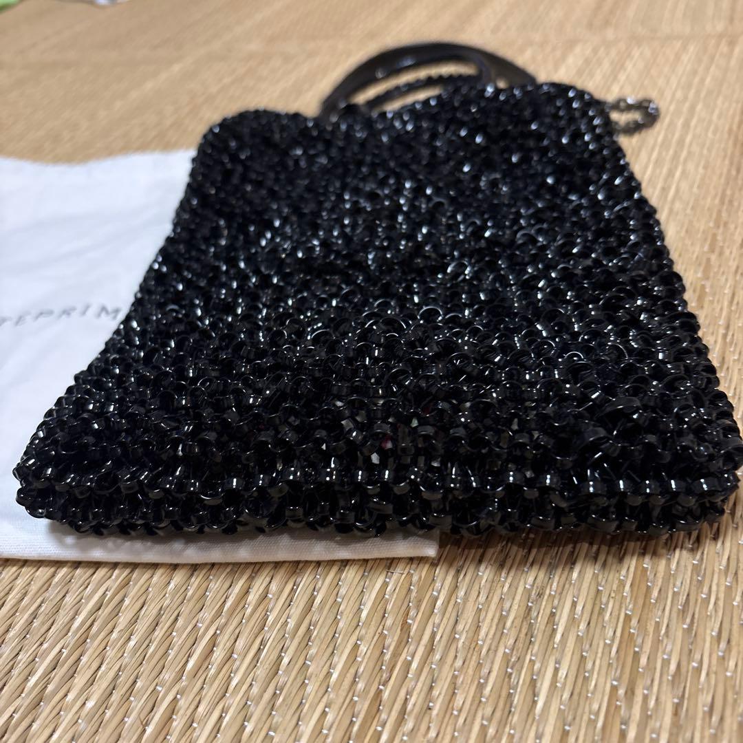 美品　アンテプリマ　スタンダード/スクエア 縦長 エナメルブラック