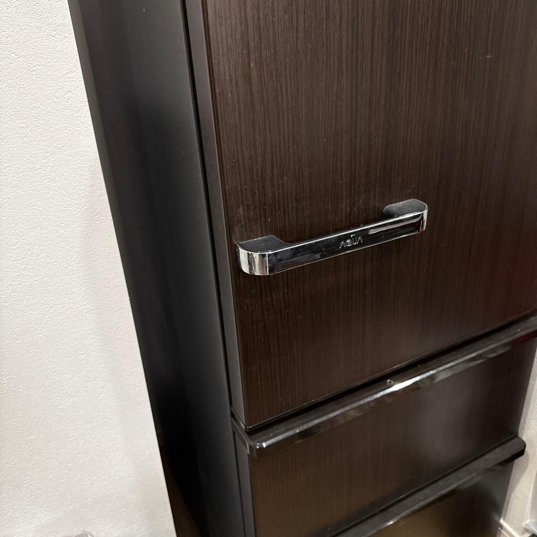 冷蔵庫　aqrsv24k 2021年製造