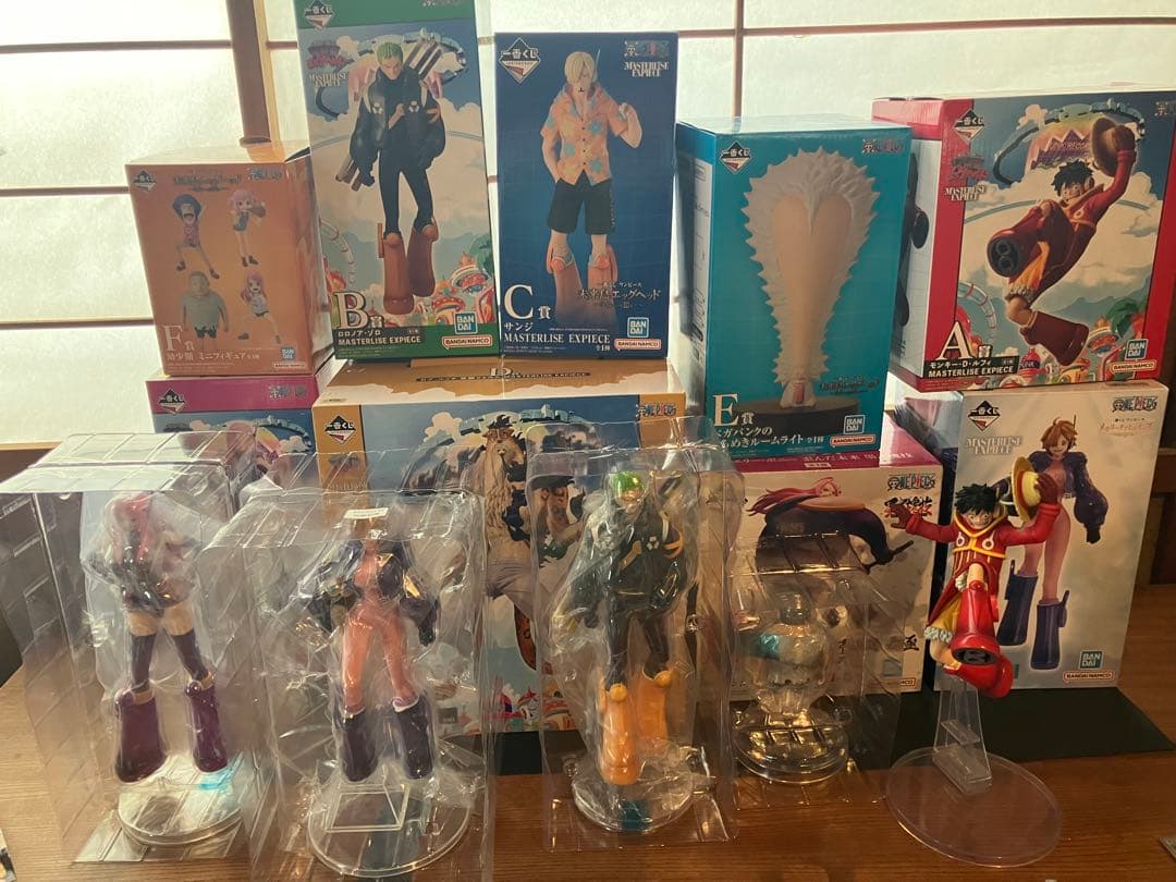 ワンピース 一番くじ フィギュア 未来ヘッド　フィギュアまとめ売り　９点