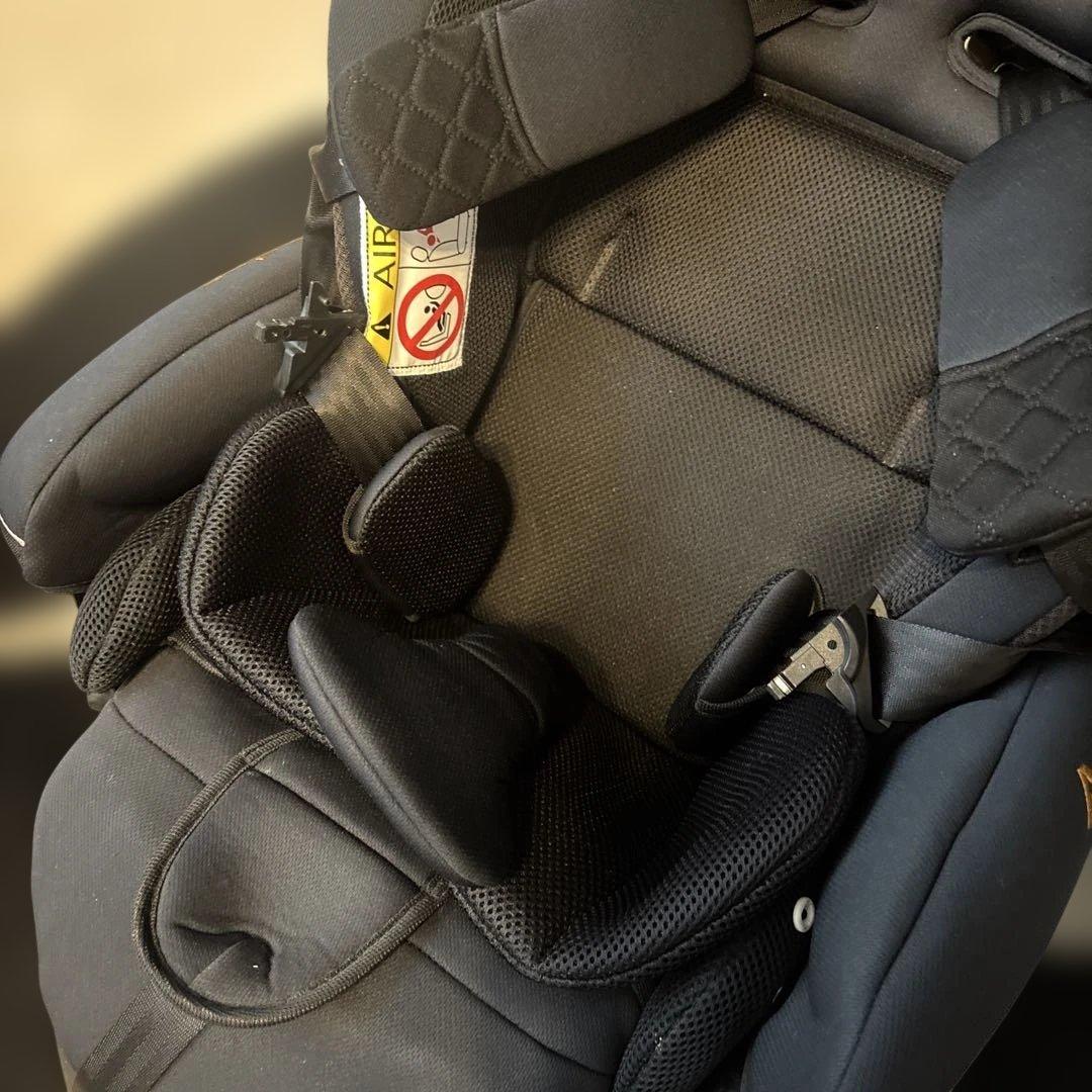 Aprica チャイルドシート フラディア グロウ 【備品なし・3点式】