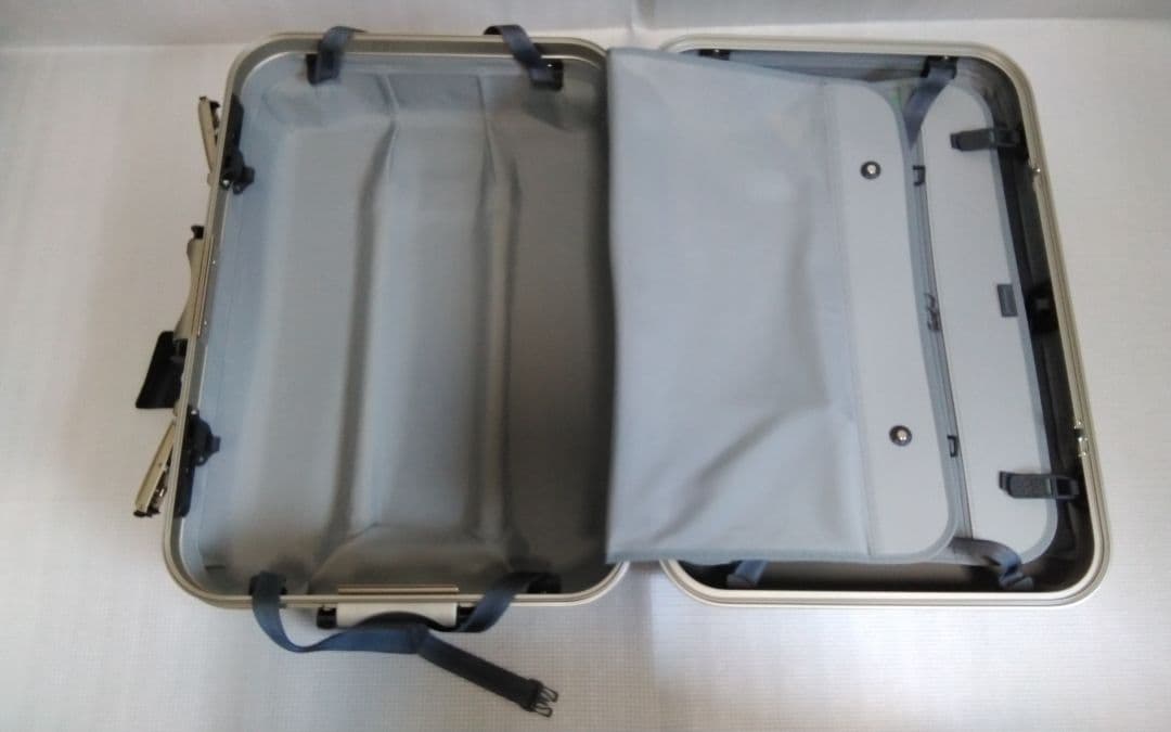 【プロテカ】スーツケース 日本製 レクトクラシックII 67L NIZ③