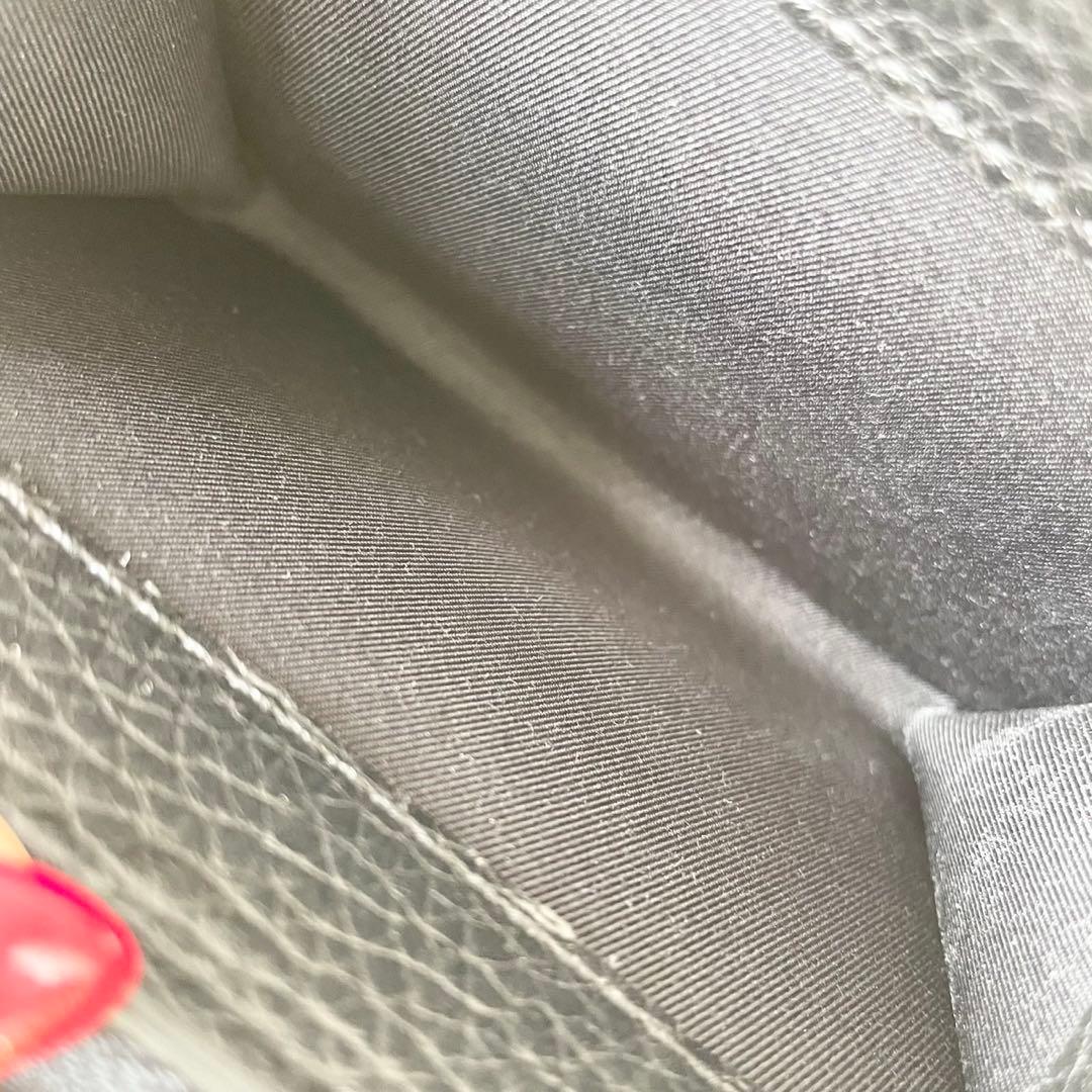 【新品】TORY BURCH 新作 ティア THEA 二つ折り財布 黒 本革