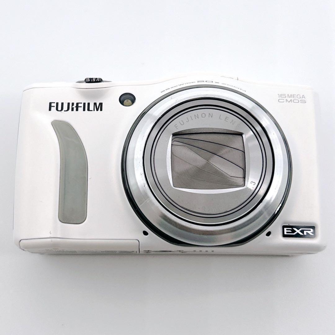 FUJIFILM 富士フイルム FinePix F770EXR ホワイトデジカメ