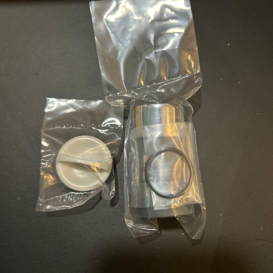 【新品未使用】ReFaリファファインバブルUシャワーヘッド♡ホワイト