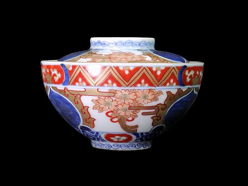 古伊万里　金襴手　桜花紋に光背の図　大振蓋茶碗　AS-DBz