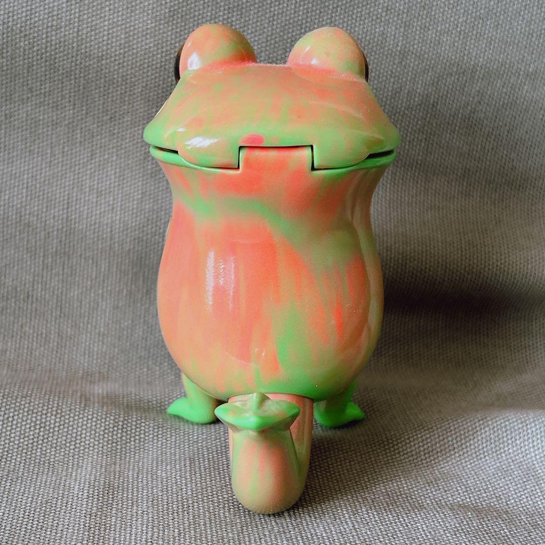 スカルチュラ 歩行食中植物 ウツボカエル マーブル ドールアイ ソフビ 人形