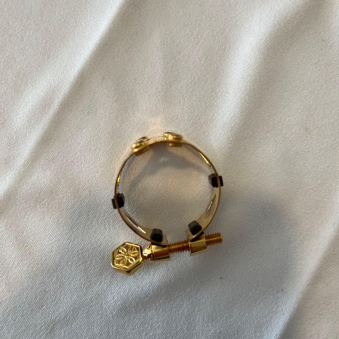 Yany SIXS アルトサックス　リガチャー