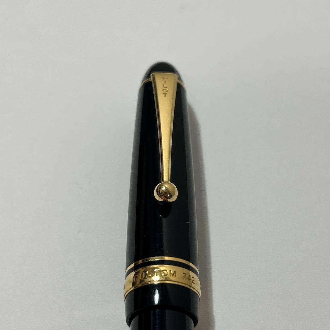 万年筆 PILOT パイロット CUSTOM 742 14K 585 M 中字