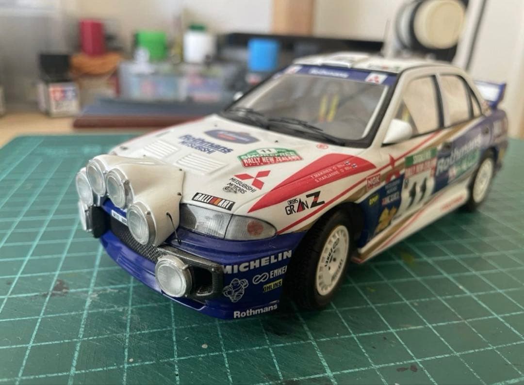 ハセガワ 1/24 完成品 三菱 ランサーエボリューションⅢ WRC
