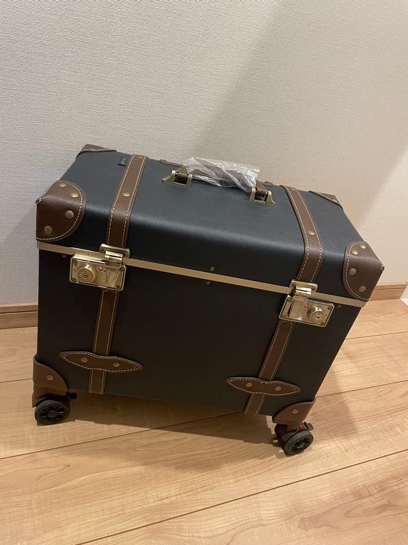 ちい　トップオープン・トランクキャリー 紺色　モアエルグMOIERG