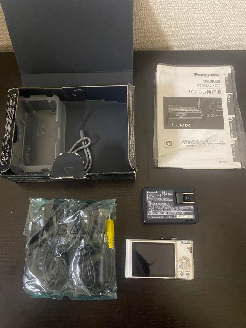 美品Panasonic LUMIX FX DMC-FX37 デジカメ