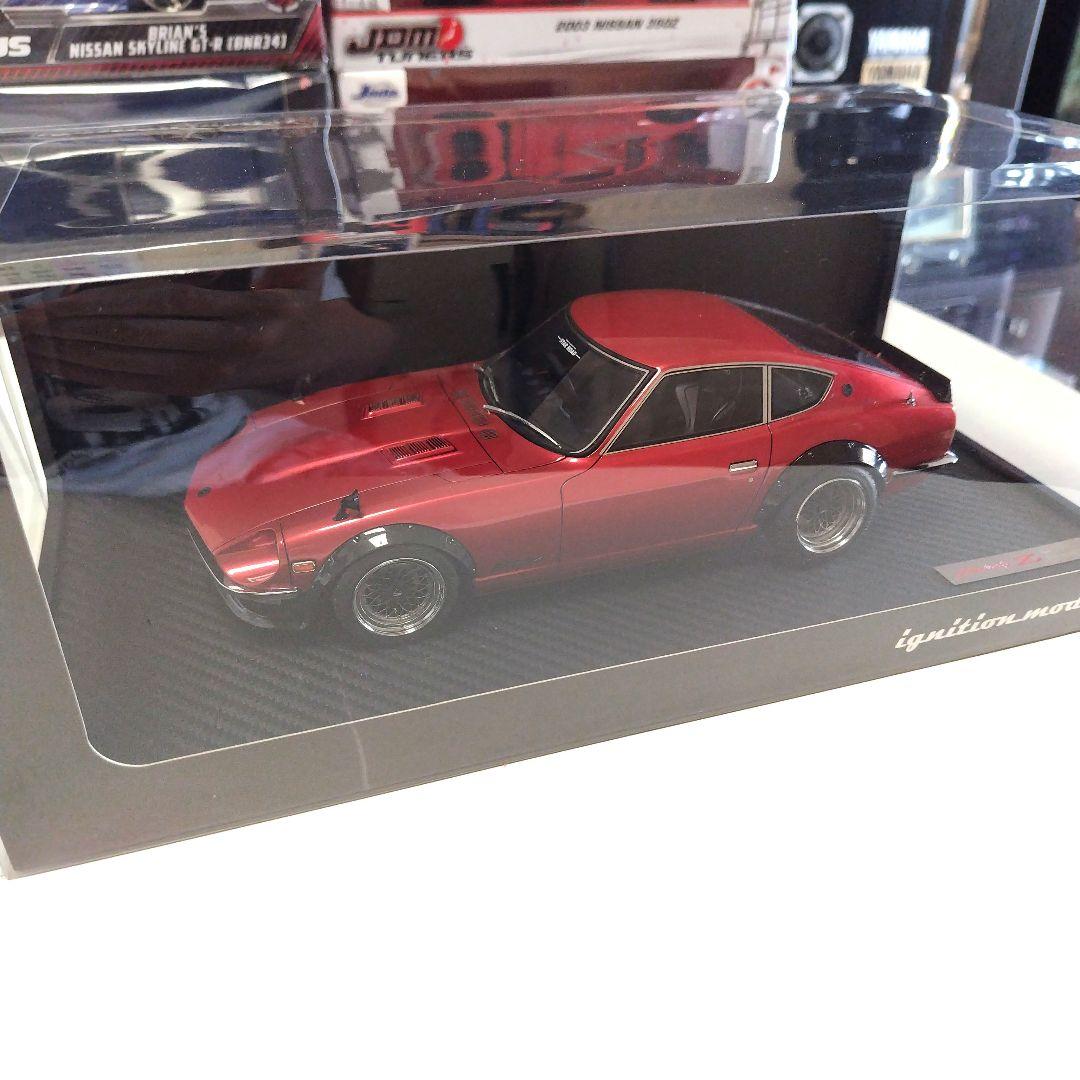 イグニッションモデル　1/18 日産フェアレディZ S30 メタリックレッド