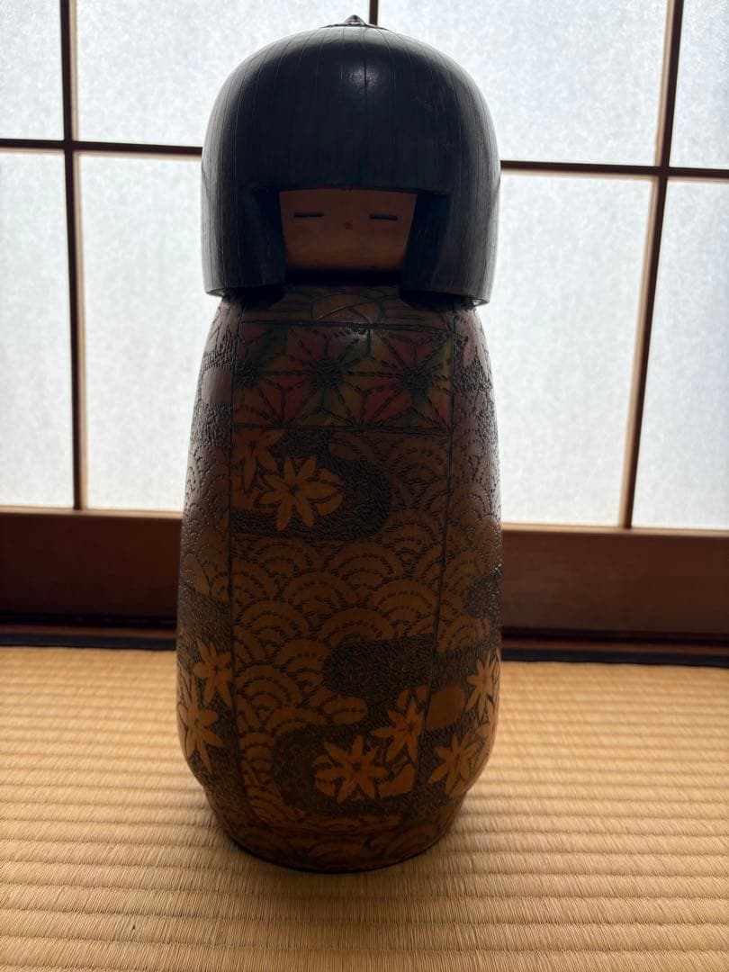 木目込人形 花模様 黒頭部