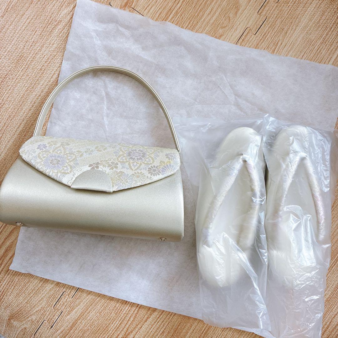 ◎ riri様◎ 金色 和装用バッグ 花柄刺繍 結婚式