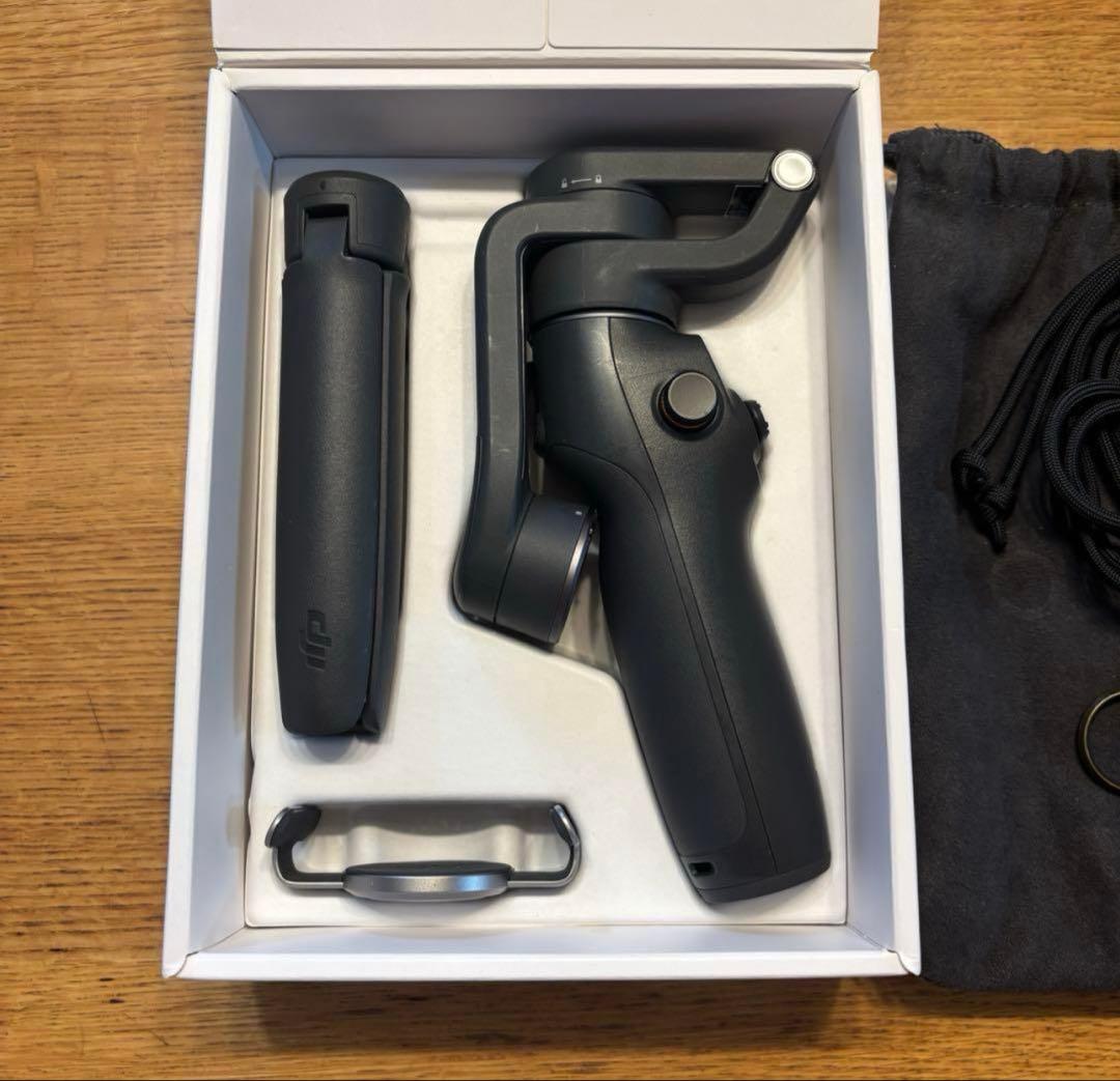 DJI Osmo Mobile 6スマートフォンスタビライザー+ネックストラップ