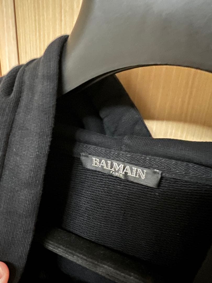 け*号様 BALMAIN (バルマン) サイドジップロゴフーディ