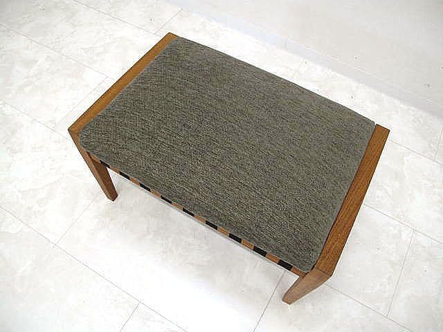 【展示品リッツウェル ブラヴァ オットマン ウォールナット無垢材×ファブリック