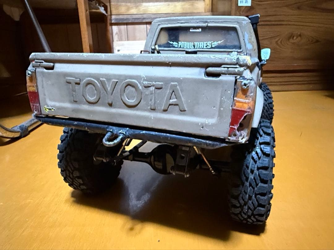 RC4WD TF2 ハイラックス