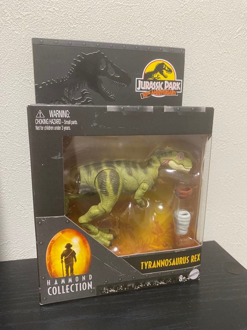 【未開封】ティラノサウルス ベビー　ハモンドコレクション　ジュラシックワールド